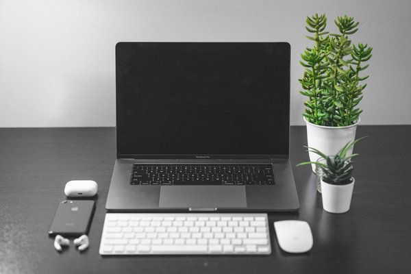 How Is Remote Work Transforming the UK Tech Industry?